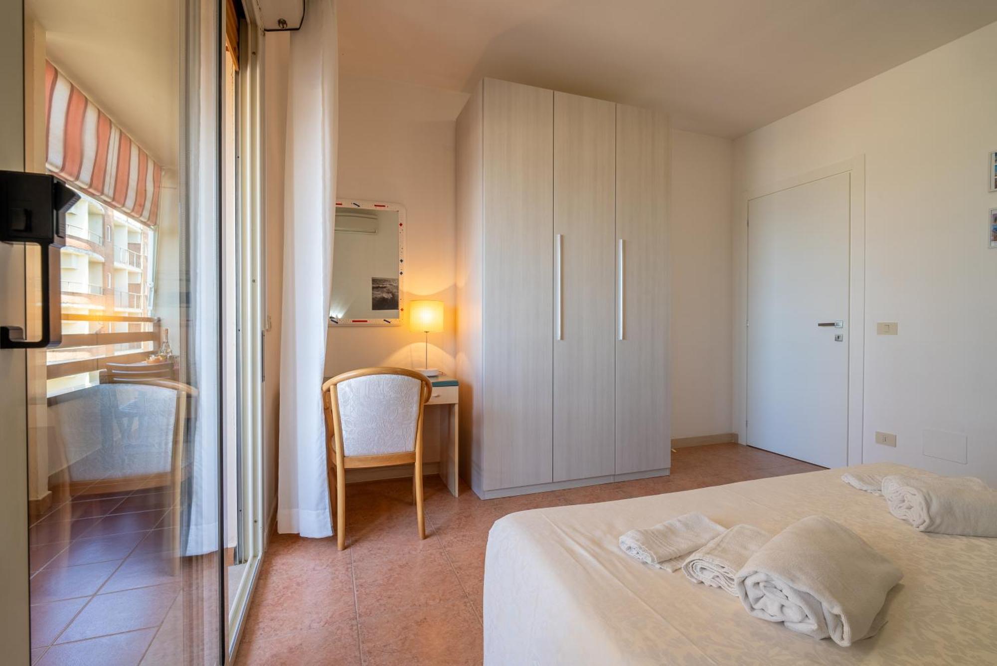 Residence La Rosa Di Nettuno Marina di Grosseto Kültér fotó